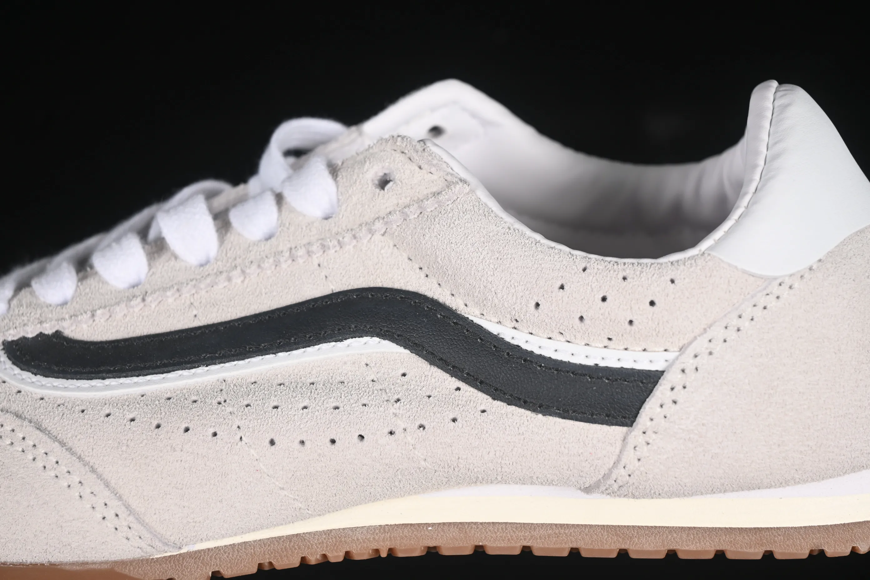 All categories Vans Vans series Vans Low Vans low-top Vans Super Lowpro Vans retro fashion comfortable versatile casual sneakers VN000D83CCZ